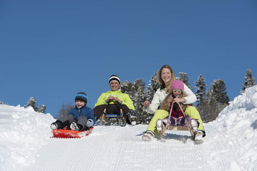 Rodeln in Südtirol am Kronplatz Hotel Gissbach